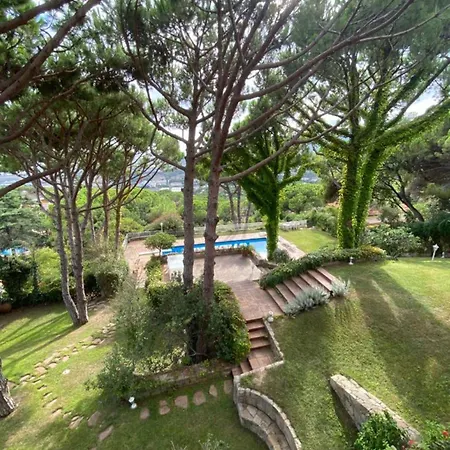 Juny View In North Barcelona Coast Villa Cabrils