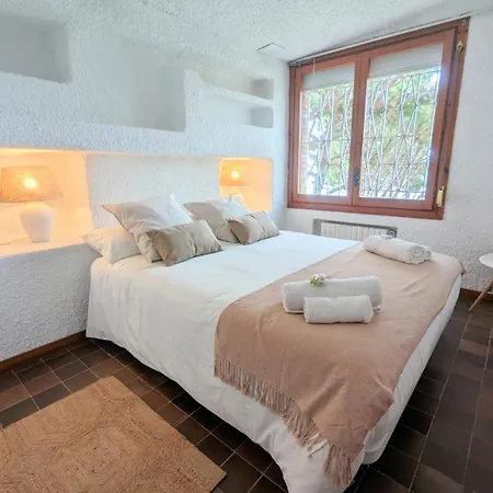 Juny View In North Barcelona Coast Villa Cabrils